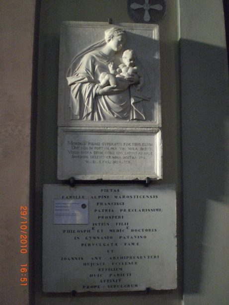 Prospero Alpin's bas-rilief and memorial tablet - 05.JPG